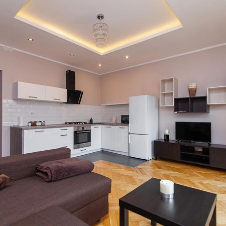 Apartamenty Bialystok - Swietojanska 4 Exteriör bild